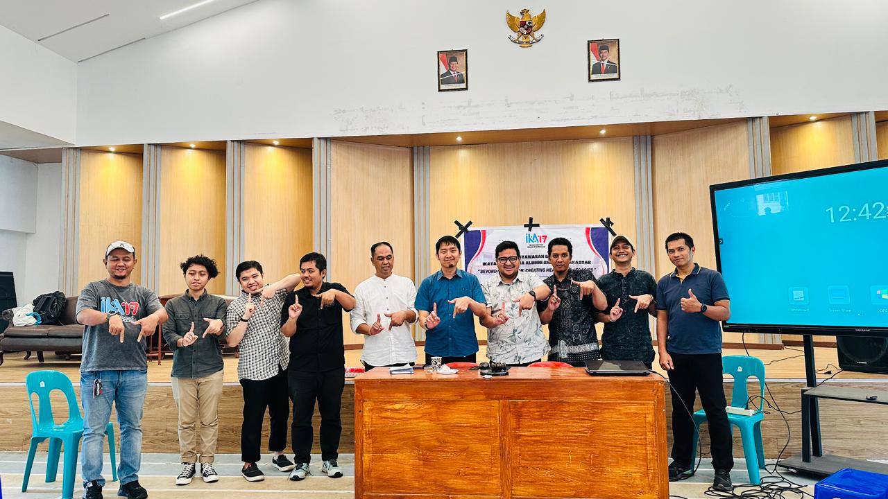 Foto Pengurus Tentang IKA17MKS